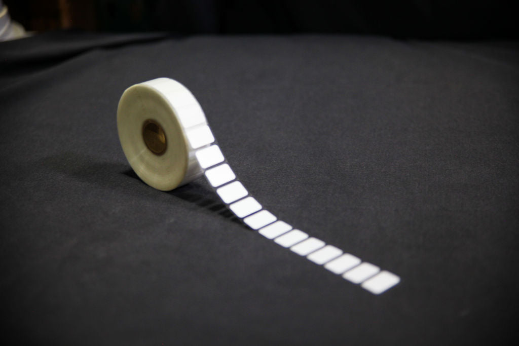 White Thermal Transfer Polyester Slide Labels, Xylene and Chemical Resistant - Clear Liner - 0.875" x 0.5625" - LA-TFC260-1A1CPiT